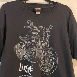 Harley Davidson Motors “Live Wire” SS Black Tee Size XL
No Stains or Flaws